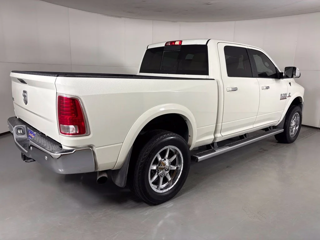 Used 2018 White Ram Laramie image 8