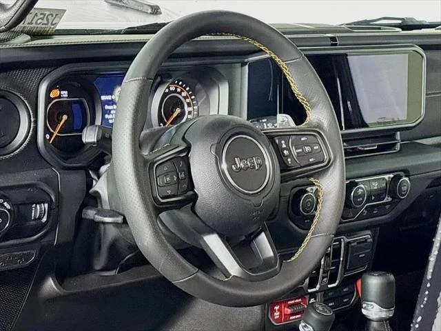 2025 Jeep Wrangler 4-Door Rubicon 392 Final Edition - Photo 13