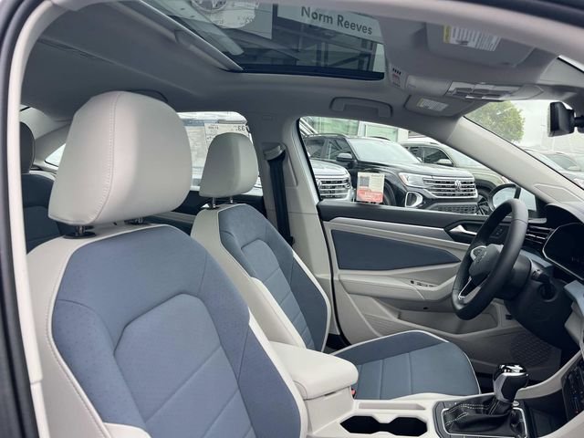 New 2026 White Volkswagen 1.5T SE image 29