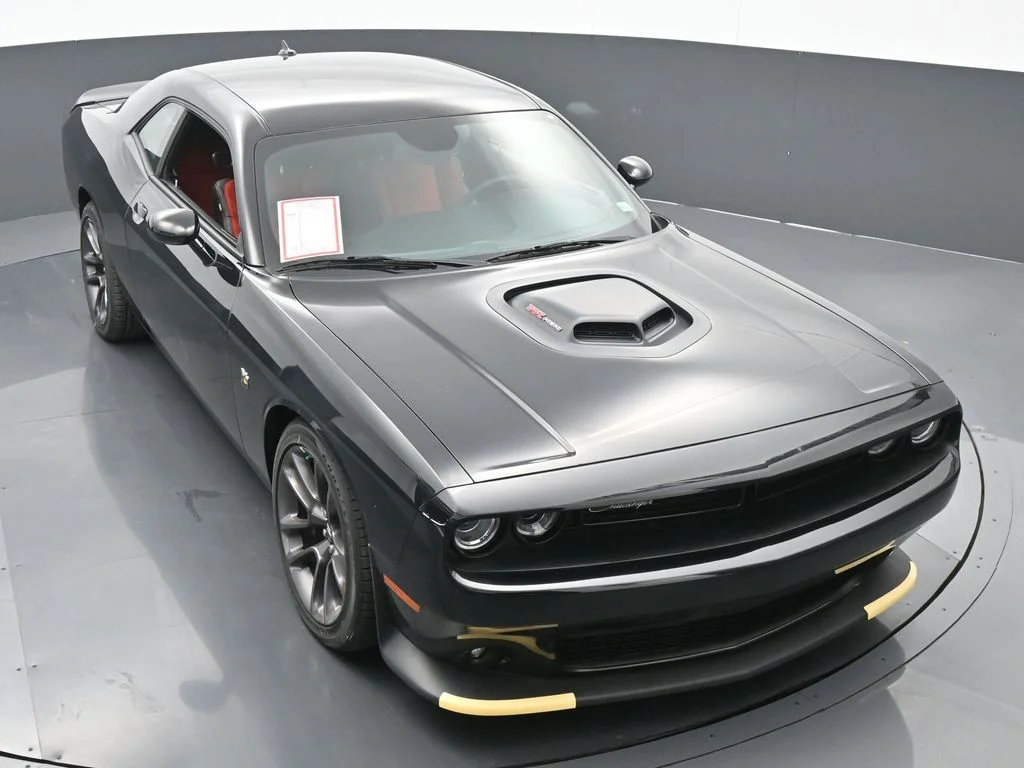 Used 2022 Pitch Black Clearcoat Dodge R/T Scat Pack image 47