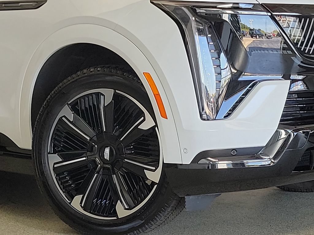 Used 2025 Cadillac Escalade IQ Sport 2 with VIN 1GYTEFKL0SU102297 for sale in Sandwich, IL