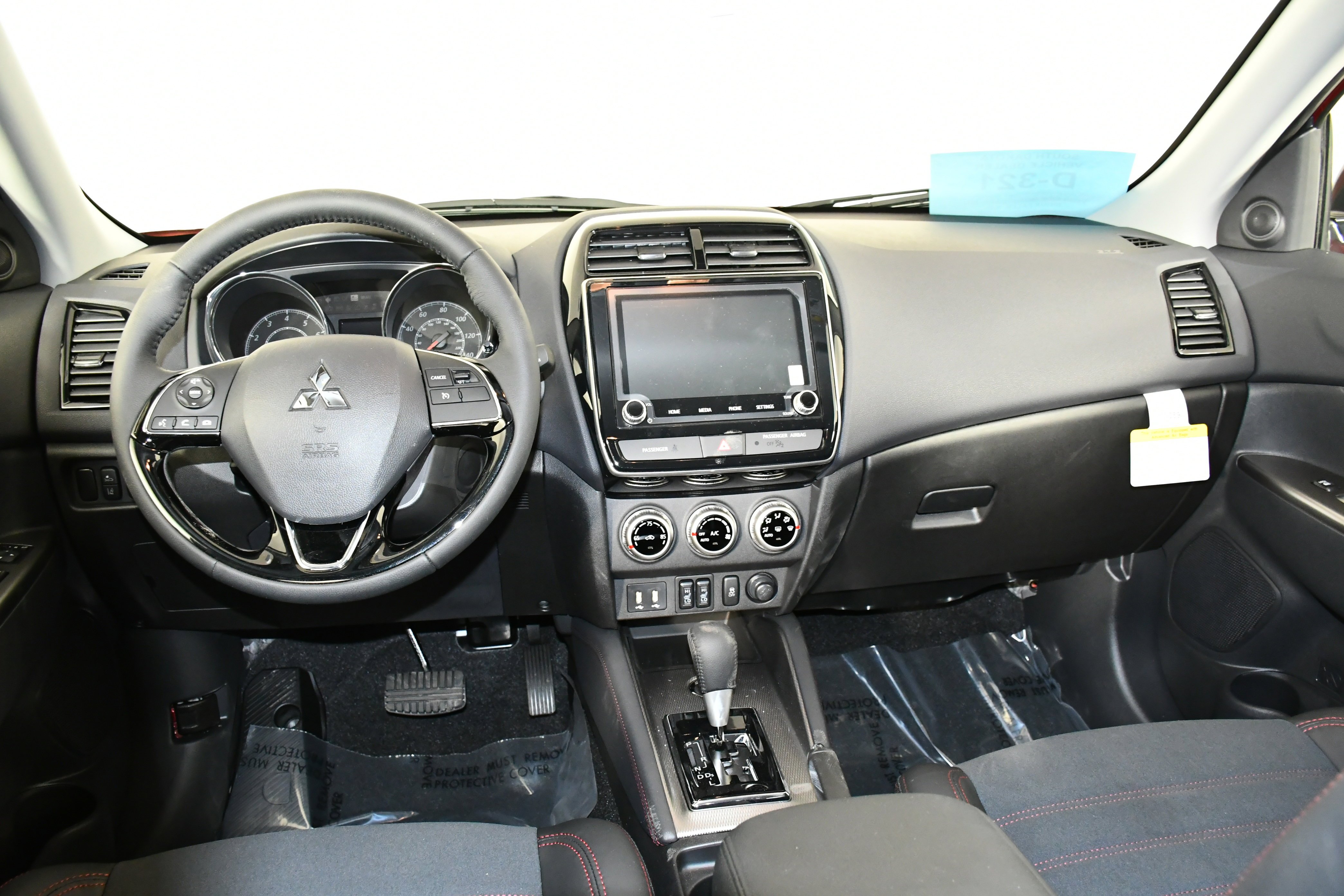 New 2026 Red Diamond Mitsubishi SE image 11