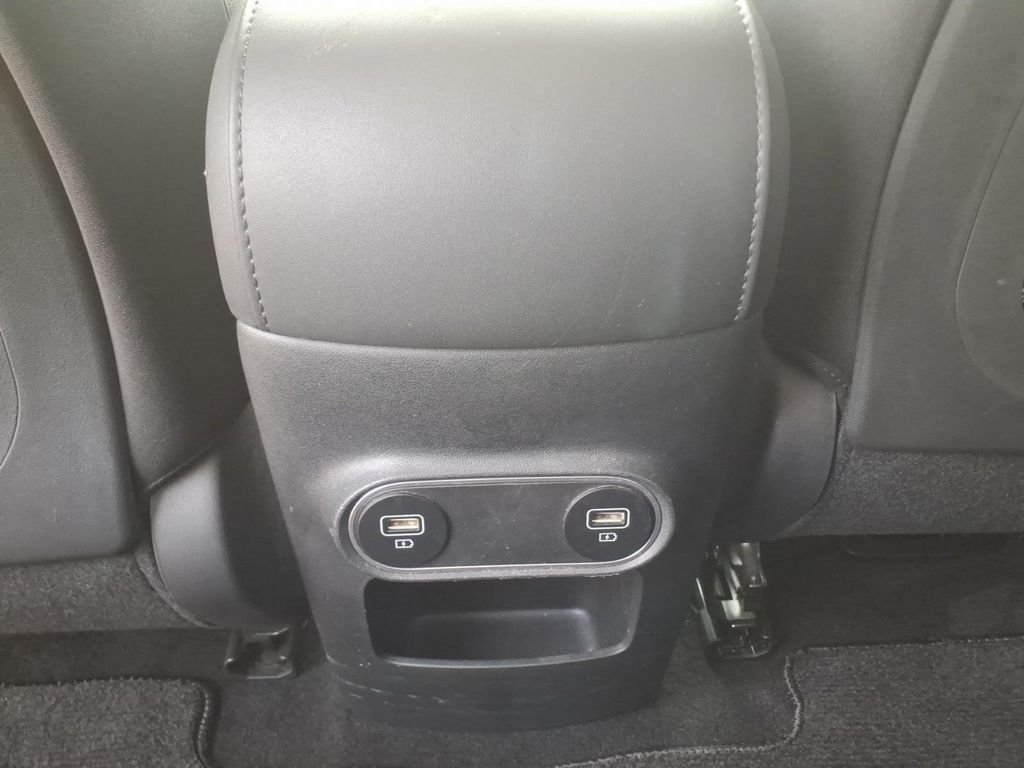 Certified Used 2023 Black Hyundai SE image 14