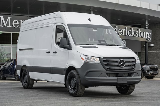 2025 Mercedes-Benz Sprinter Cargo Van