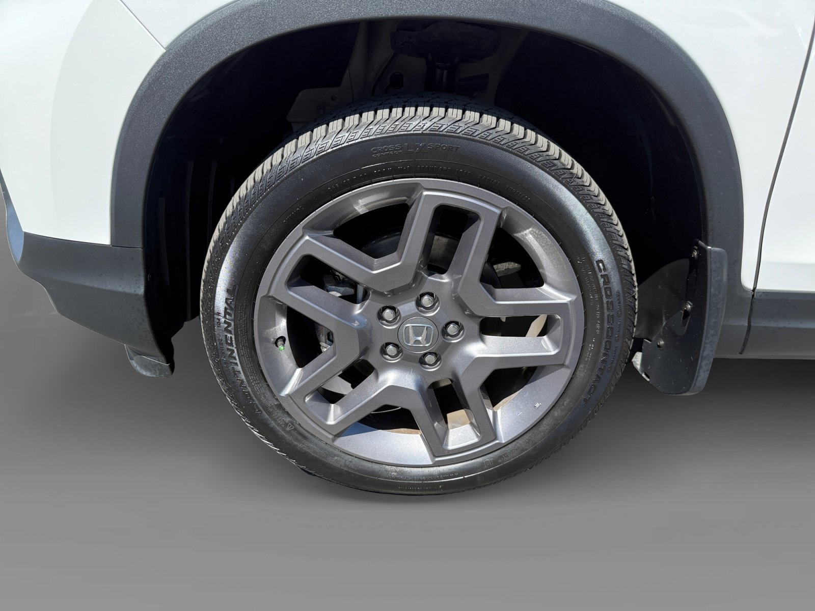 2023 Honda Passport EX-L - Photo 9