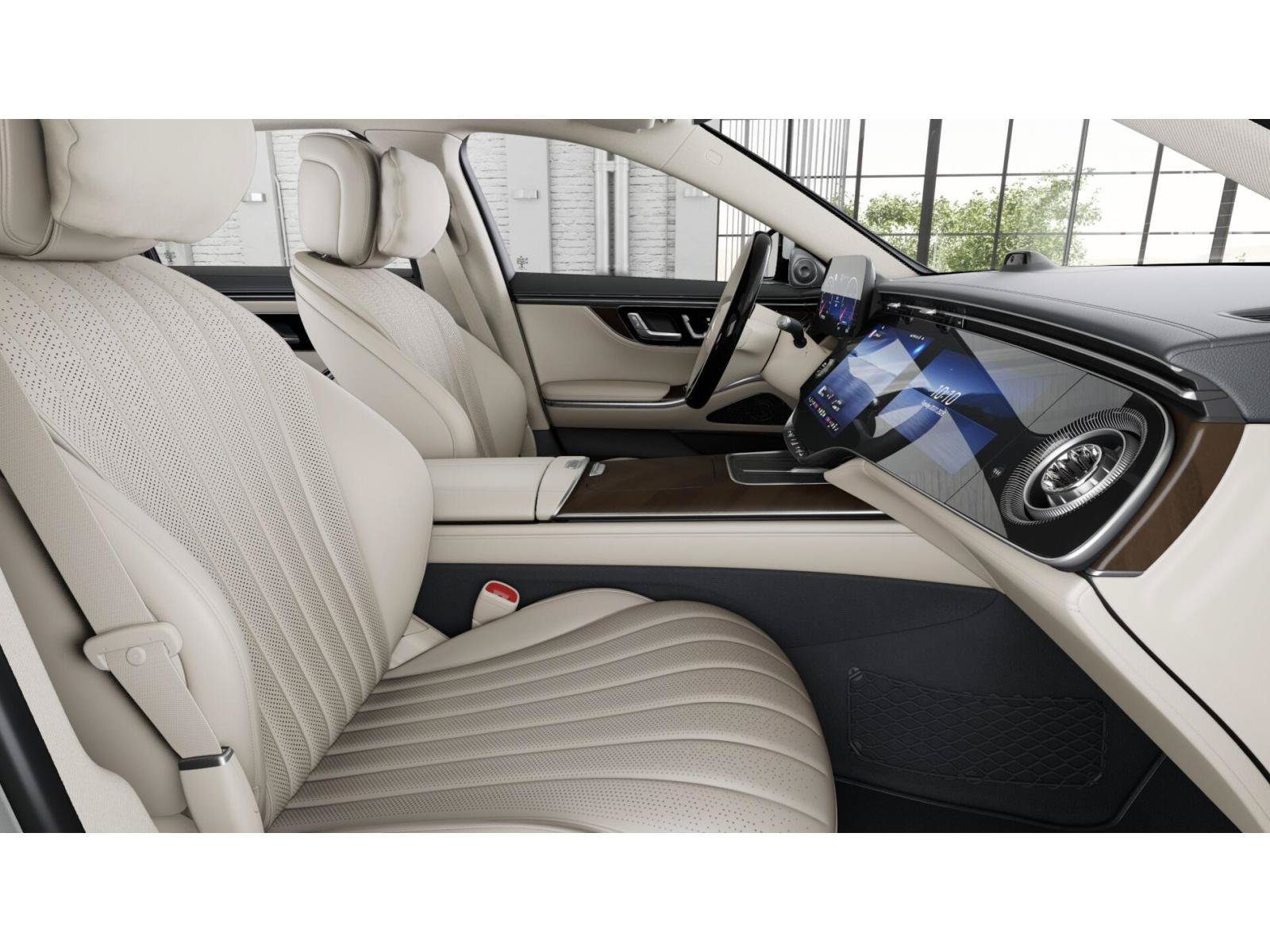 New 2027 MANUFAKTUR Moonlight White Metallic Mercedes-Benz S 500 4MATIC® Sedan image 4