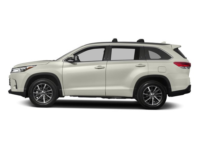 Used 2017 CELESTIAL SILVER Toyota XLE image 3