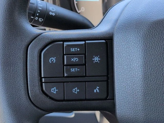 New 2026 Oxford White Ford F-450® XL image 21
