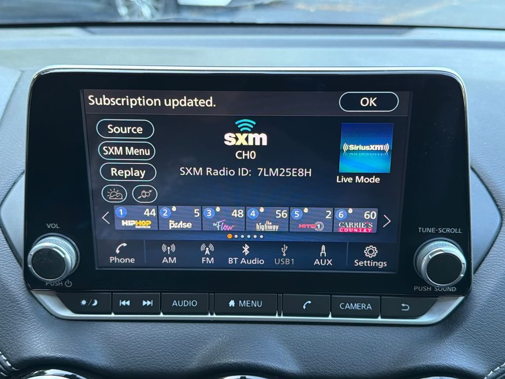 Used 2022 Blue Nissan SV image 28
