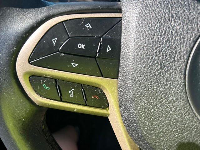 Used 2018 Gray Jeep Limited image 25