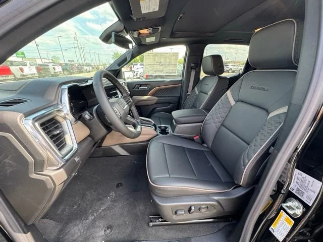 2026 GMC Canyon Denali - Photo 14