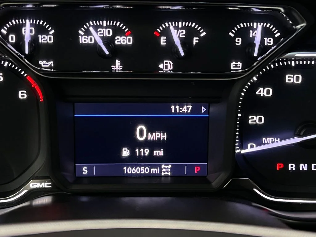 Used 2019 Quicksilver Metallic GMC SLE image 16