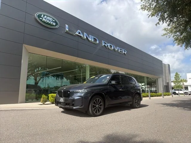 2024 BMW X5 M60i's photo
