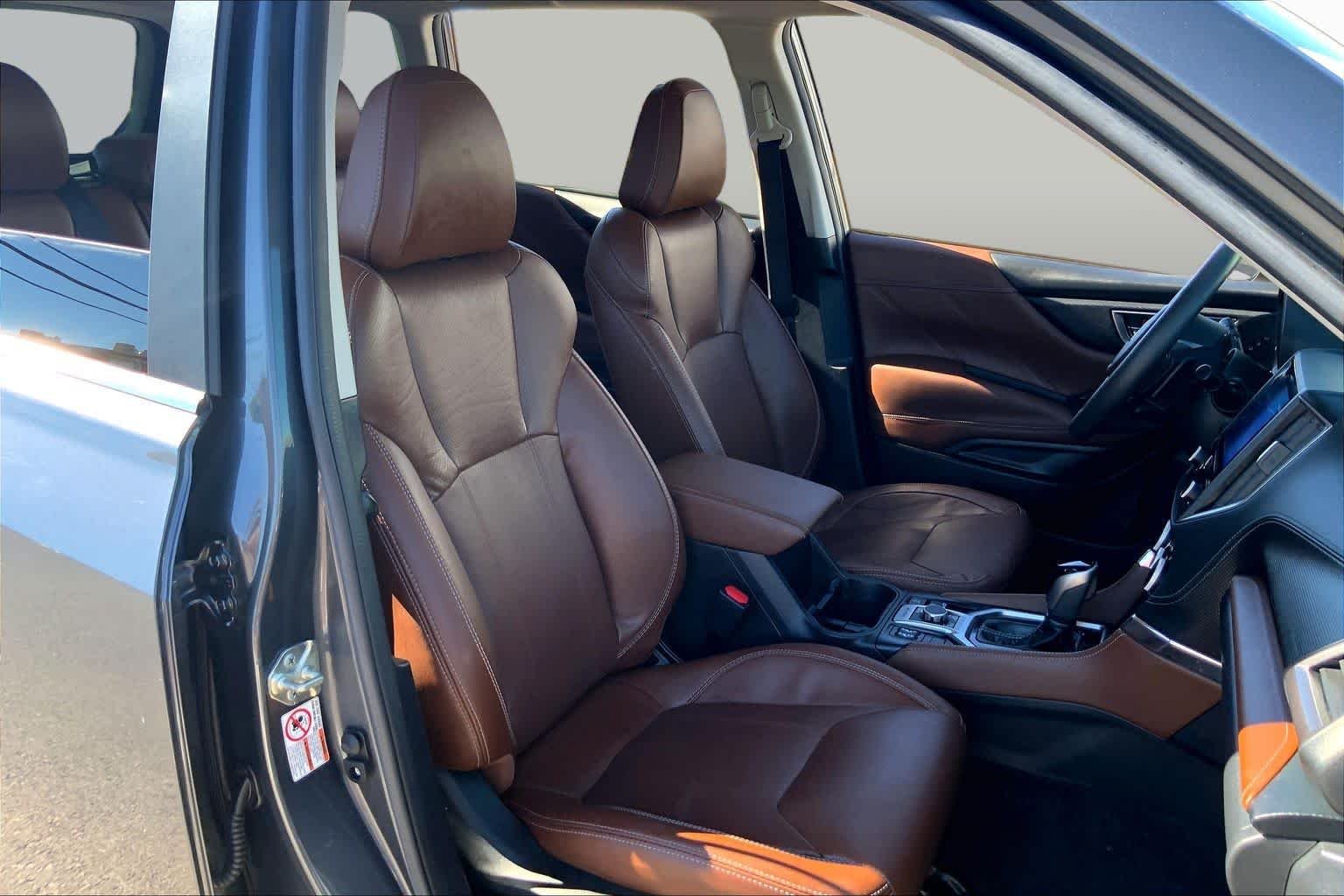 Used 2020 Magnetite Gray Metallic Subaru Touring image 8