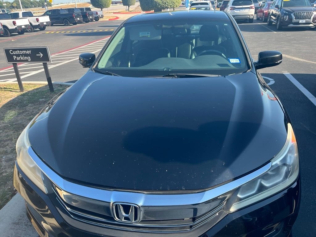 Used 2017 Honda Accord EX-L with VIN 1HGCR2F87HA132482 for sale in Round Rock, TX