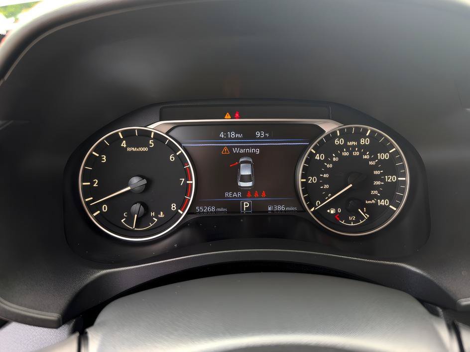 Used 2025 Pearl White Tricoat Nissan SR image 17