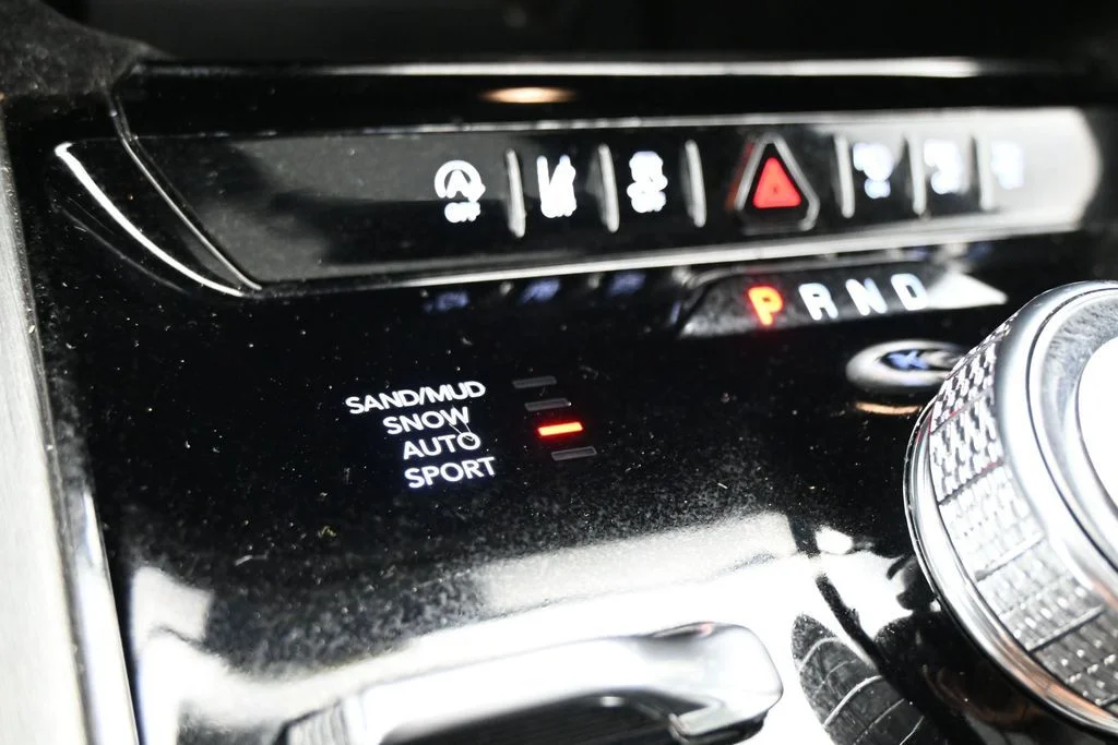 Used 2025 Black Jeep Series III image 24