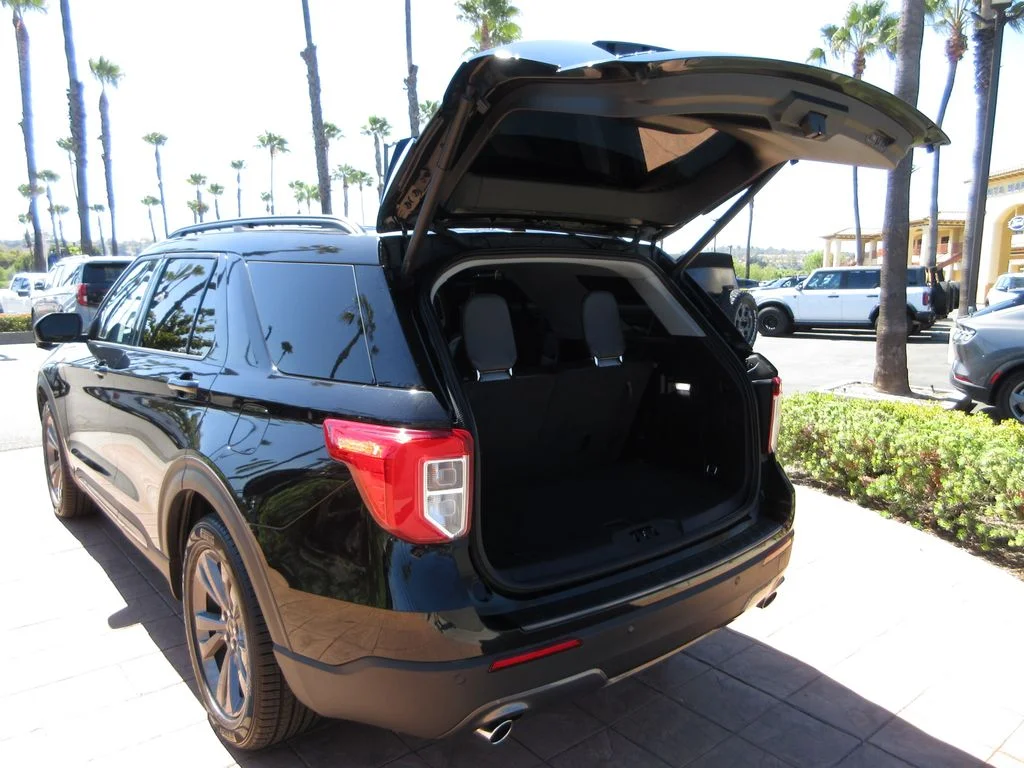 Used 2021 Agate Black Metallic Ford XLT image 27