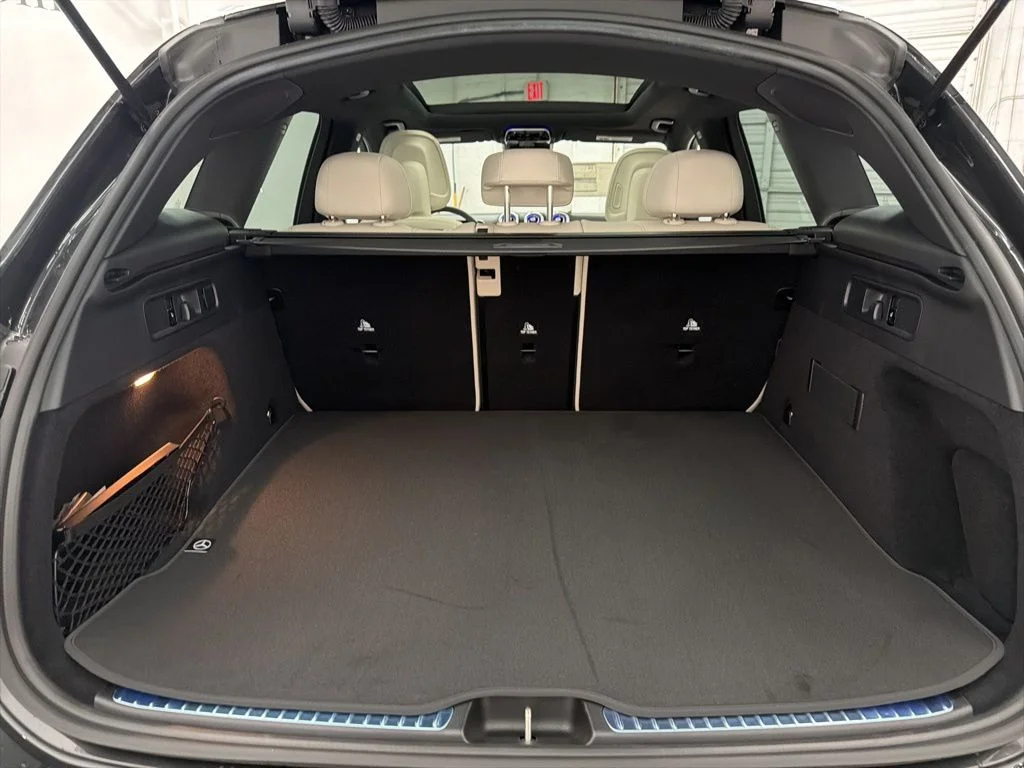 New 2026 Gray Mercedes-Benz GLC 300 image 23
