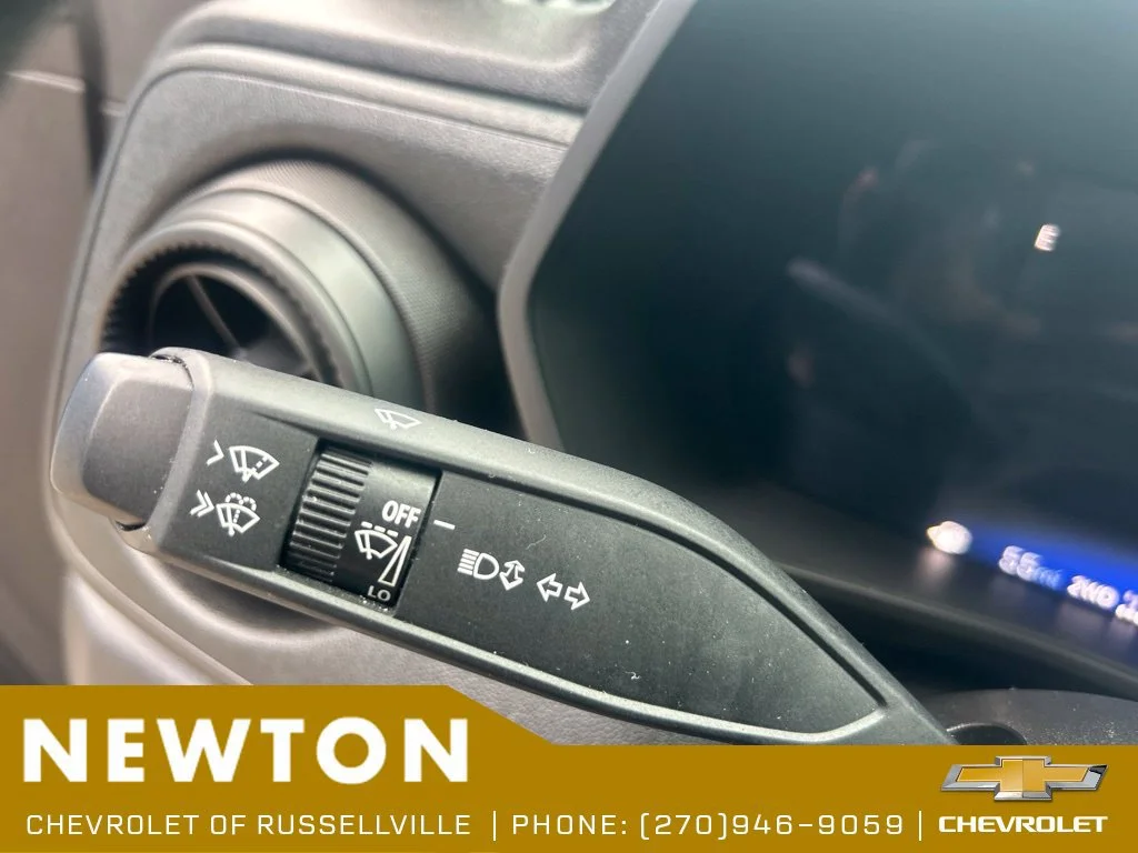 Used 2023 STERLING GRAY METALLIC Chevrolet 4WD Trail Boss image 17