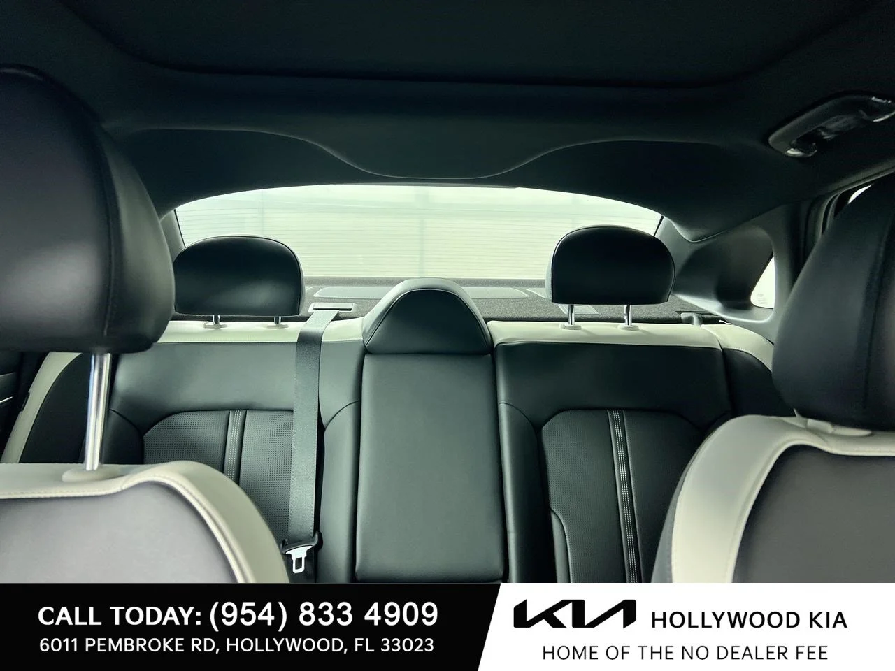New 2026 Aurora Black Pearl Kia GT-Line FWD image 32