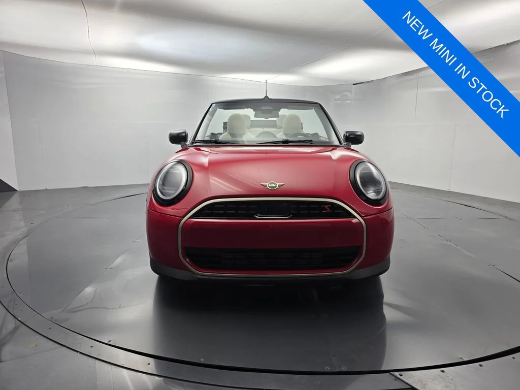 New 2026 Red MINI Signature Plus image 2
