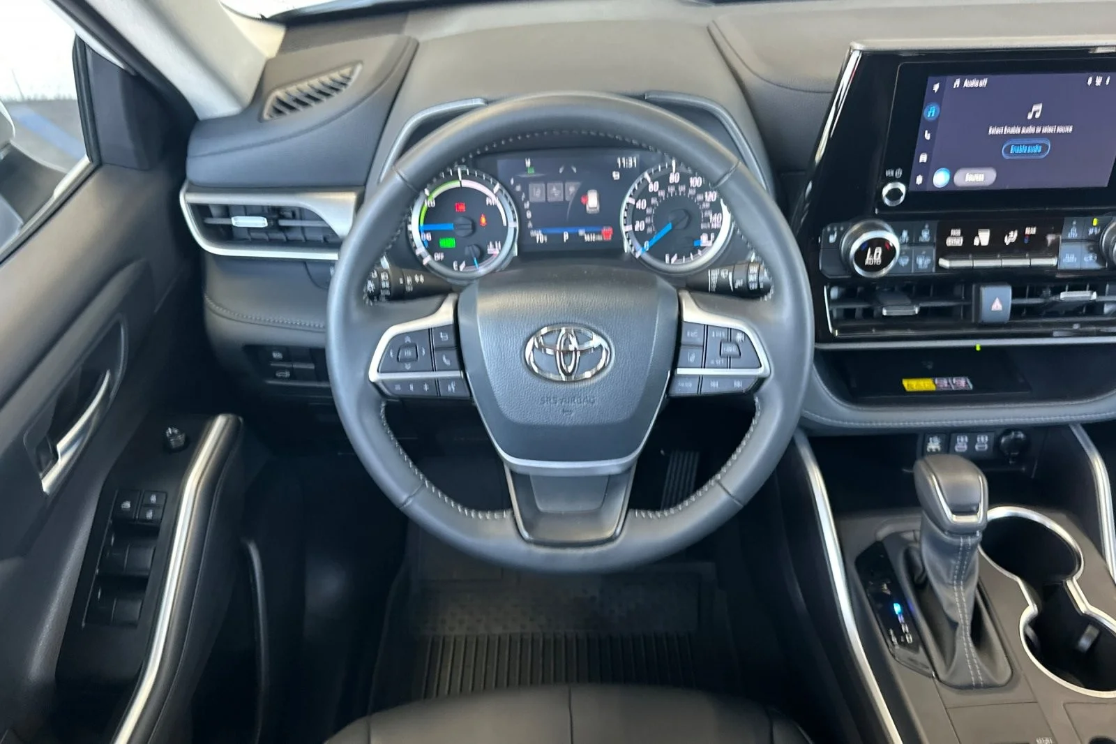 Certified Used 2026 Wind Chill Pearl Toyota Hybrid XLE image 13