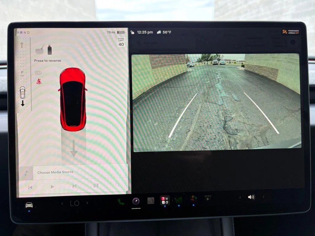Used 2025 Quicksilver Tesla Long Range All-Wheel Drive image 30