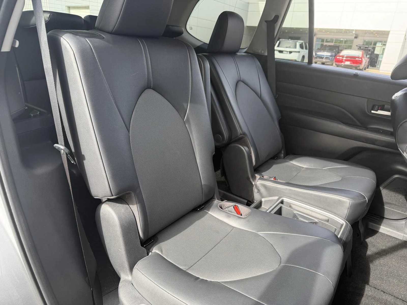 Used 2025 Celestial Silver Metallic Toyota XLE image 19