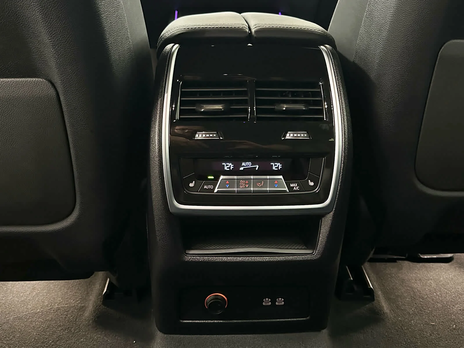 2026 BMW X7 M60i - Photo 43