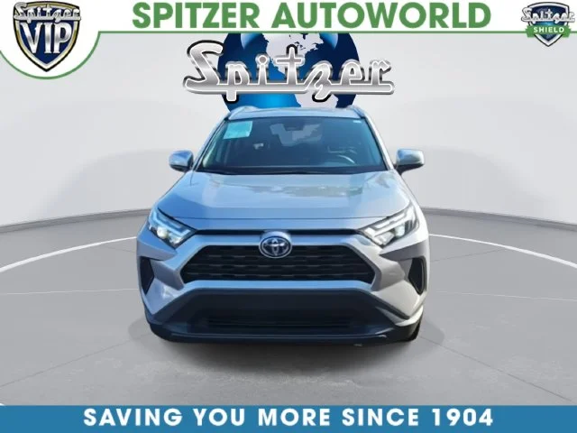 Used 2024 Silver Toyota XLE image 5