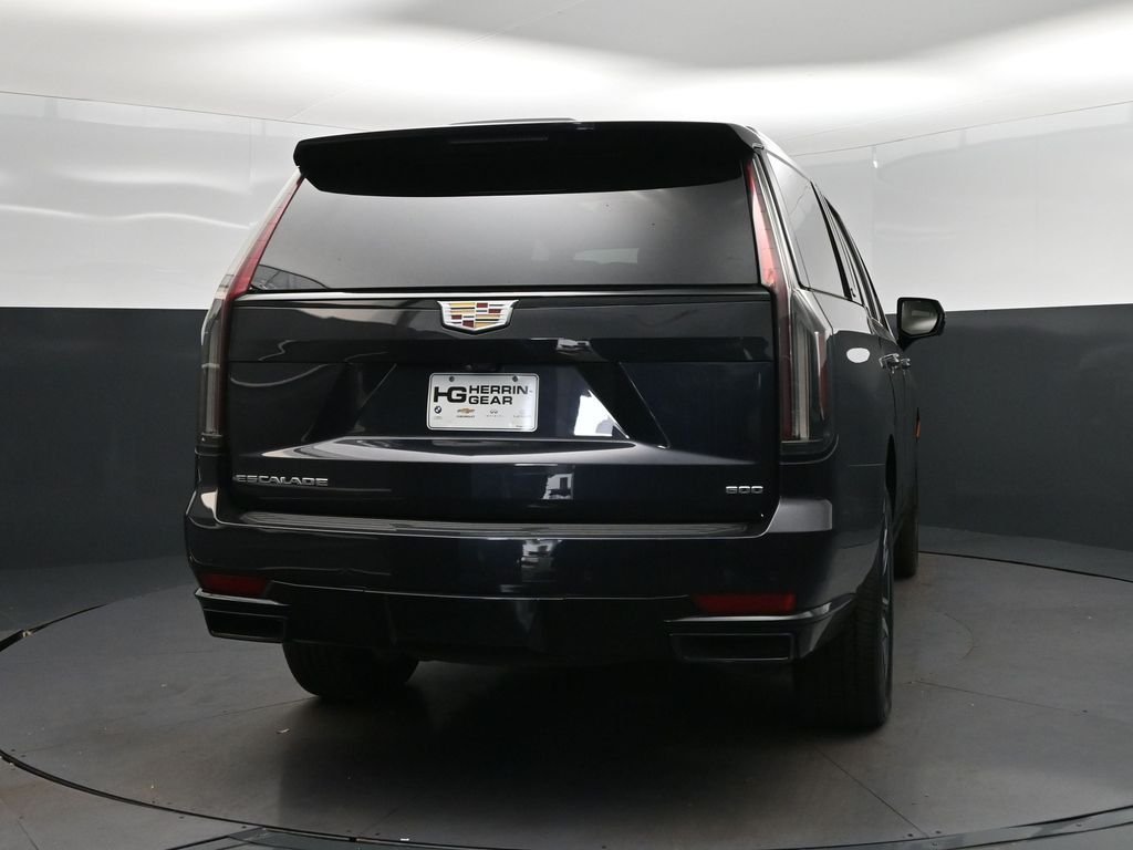 Used 2022 Gray Cadillac Sport image 7