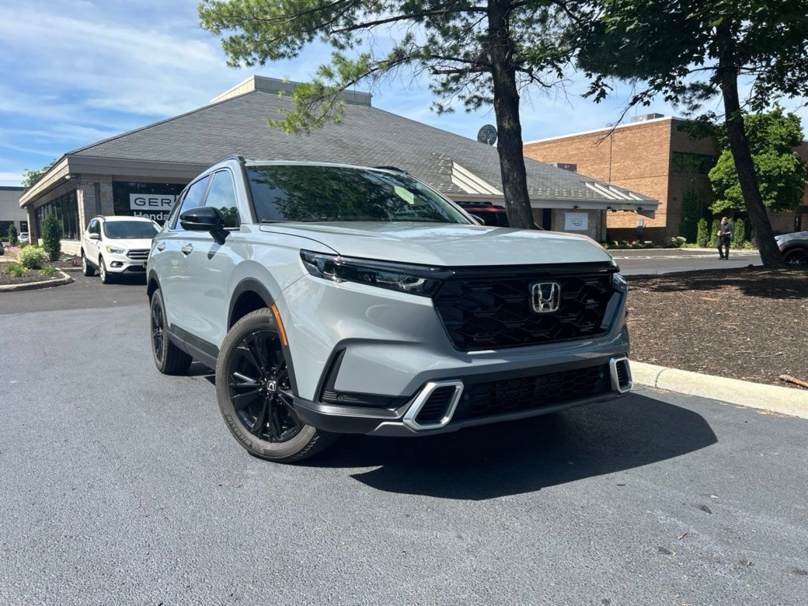 2025 Honda CR-V Sport Touring - Photo 8
