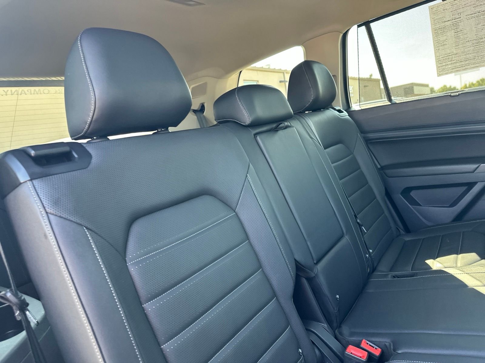 Used 2019 Gray Volkswagen SEL Premium image 44