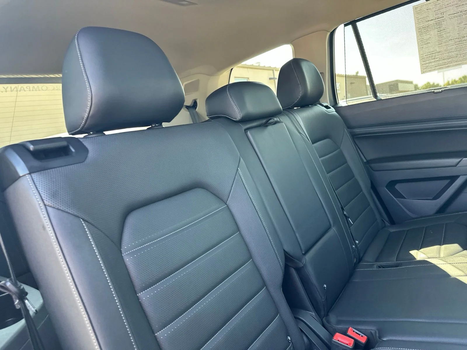 Used 2019 Gray Volkswagen SEL Premium image 44
