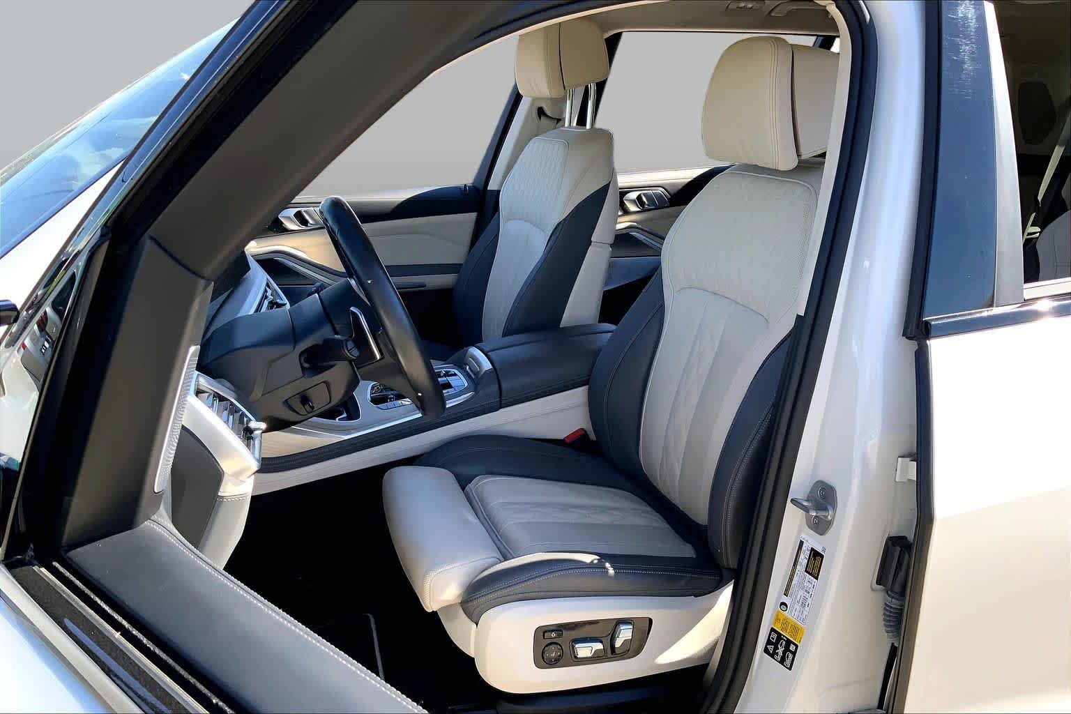 Used 2024 Mineral White Metallic BMW M60i image 7