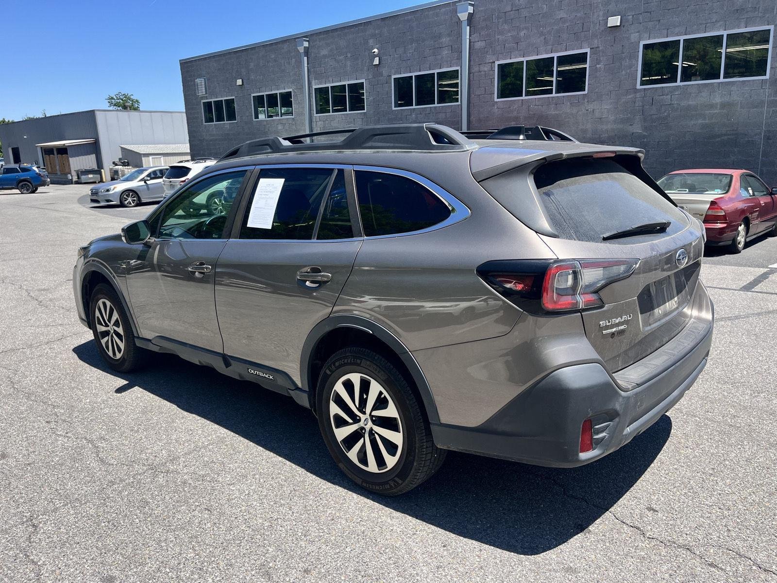 Used 2021 Brilliant Bronze Metallic Subaru Premium image 7