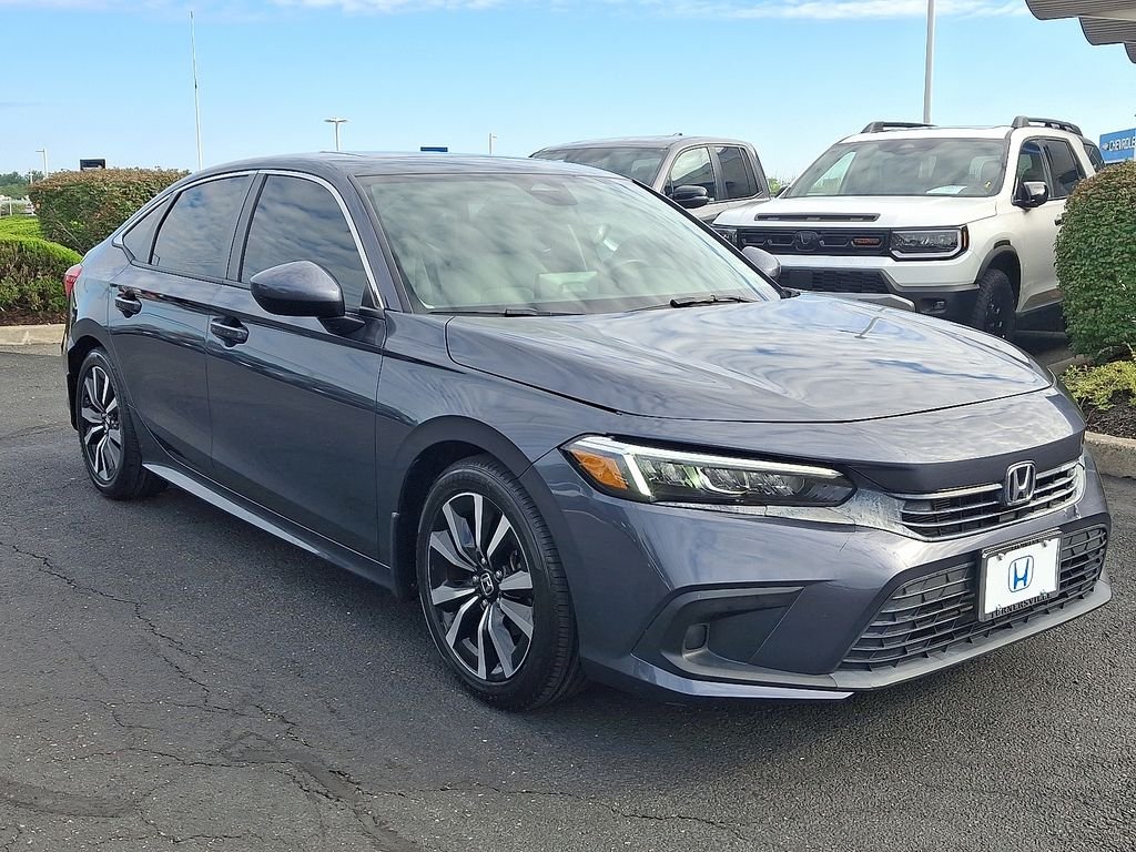 Certified Used 2022 Meteorite Gray Metallic Honda EX image 3