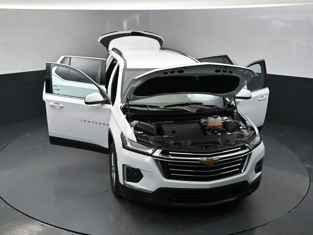 Used 2023 White Chevrolet LT Leather image 38