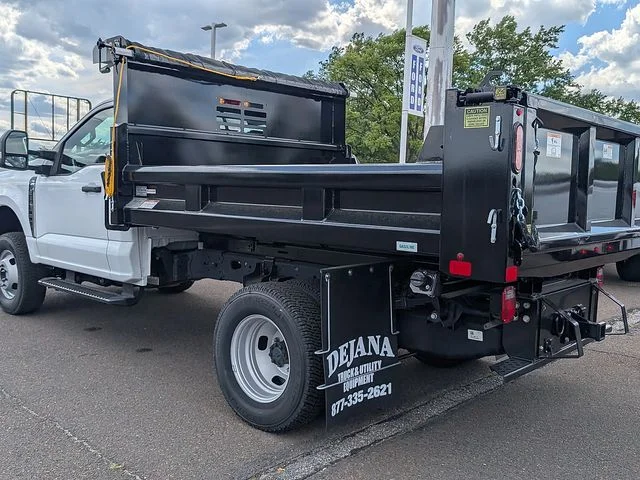 New 2026 Oxford White Ford F-350® XL image 3