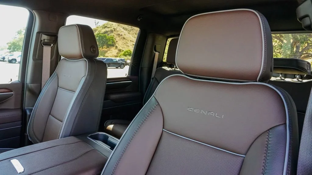 2026 GMC Sierra 2500HD Denali - Photo 15