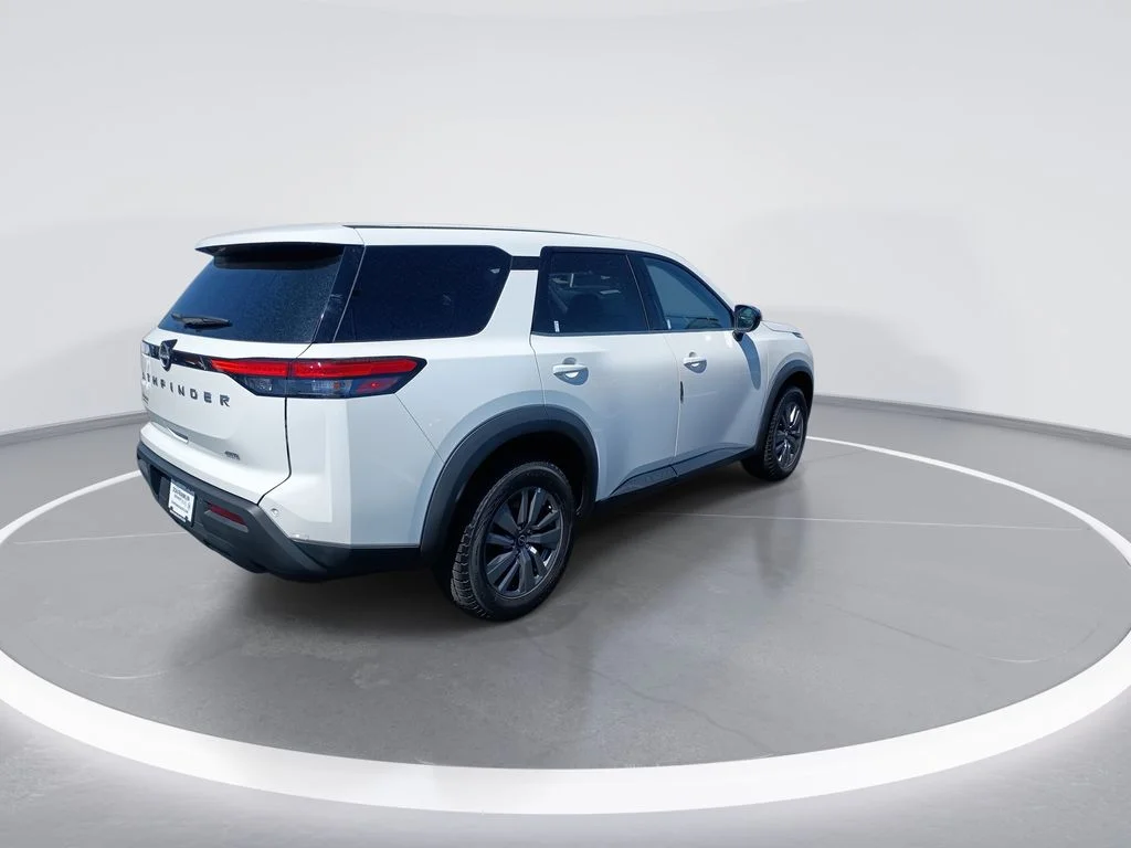 Used 2024 White Nissan S image 8