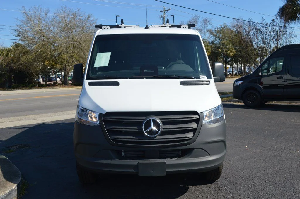 New 2026 Arctic White Mercedes-Benz Cargo 144 WB image 15