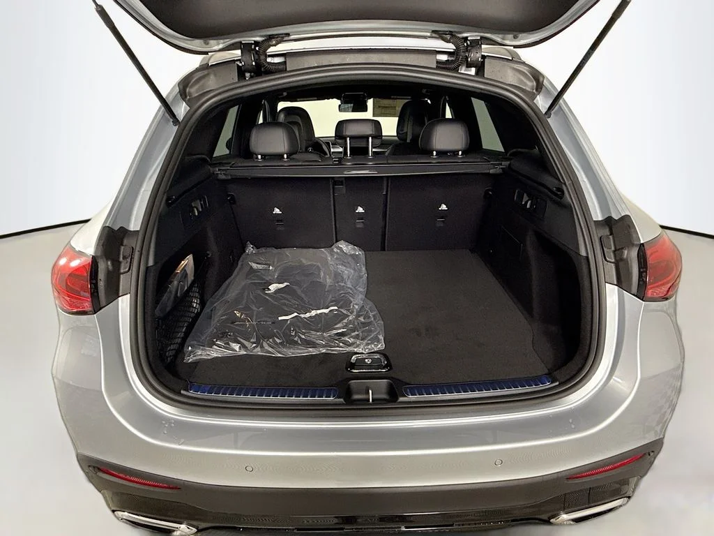 New 2026  Mercedes-Benz GLC 300 image 25