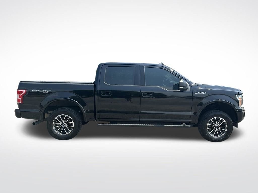 Used 2020 Black Ford XLT image 8