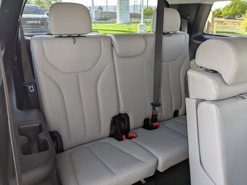 Used 2020  Hyundai SEL image 28