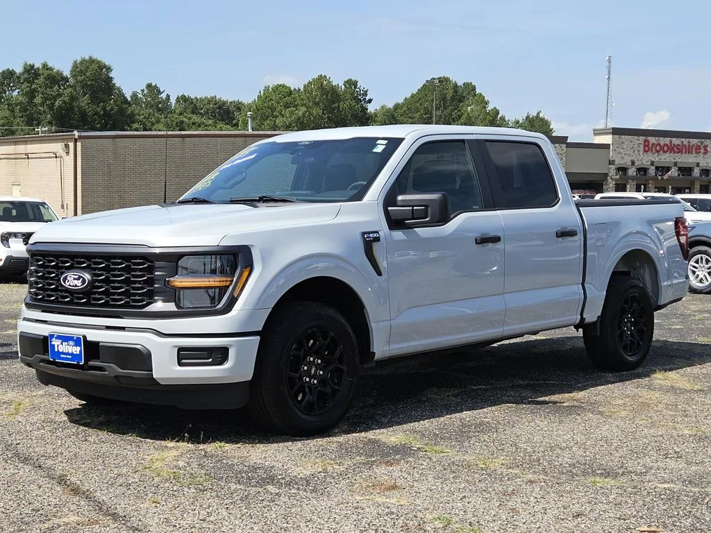 Used 2025 White Metallic Ford STX image 4