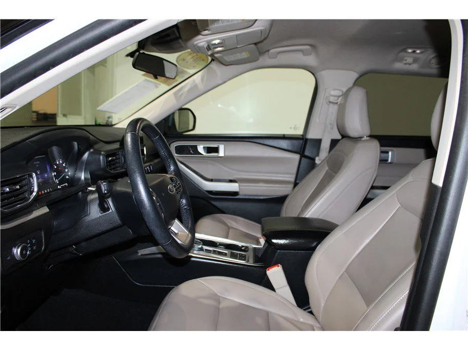 Used 2022 White Ford XLT image 10