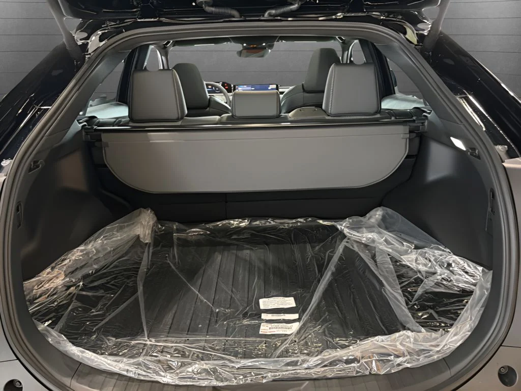 New 2026 Midnight Black Metallic Toyota  XLE image 29