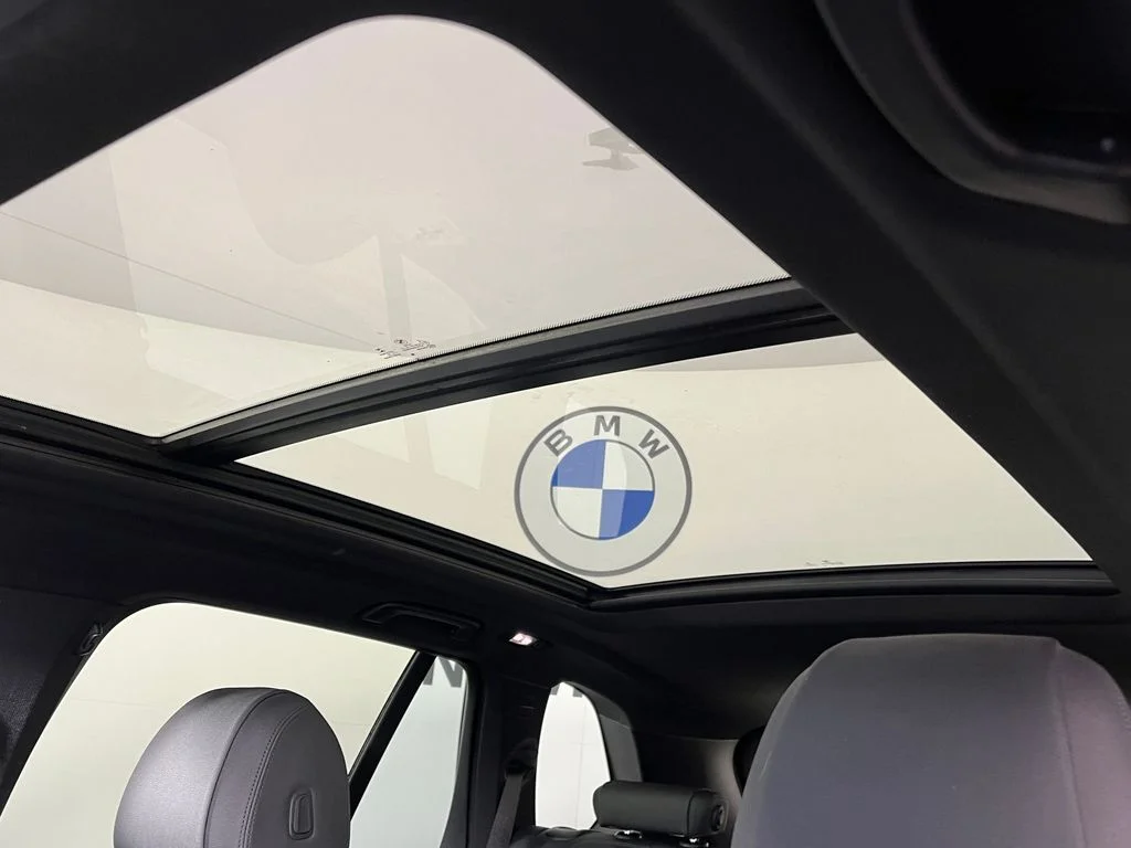 Used 2020 Gray BMW xDrive40i image 30